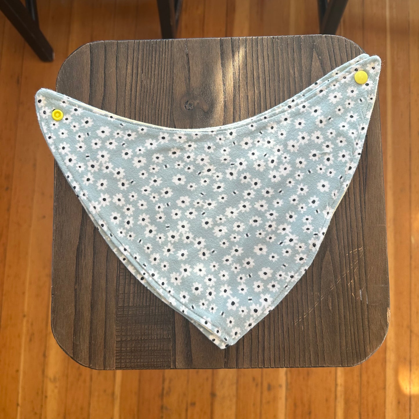 Bandana baby bib