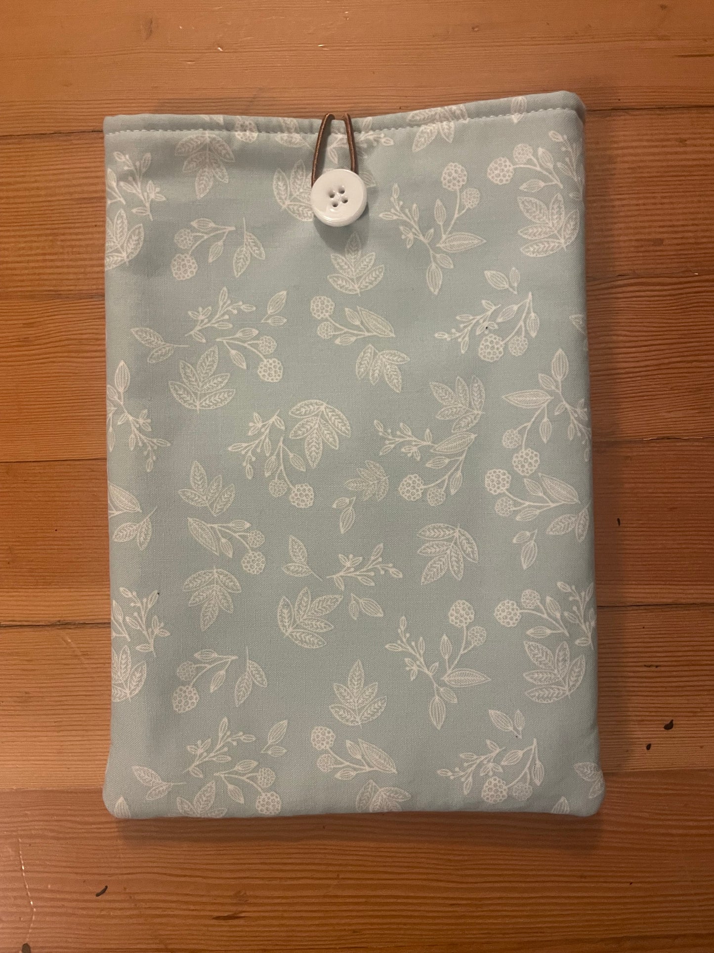 Book sleeve  with pocket - soft green