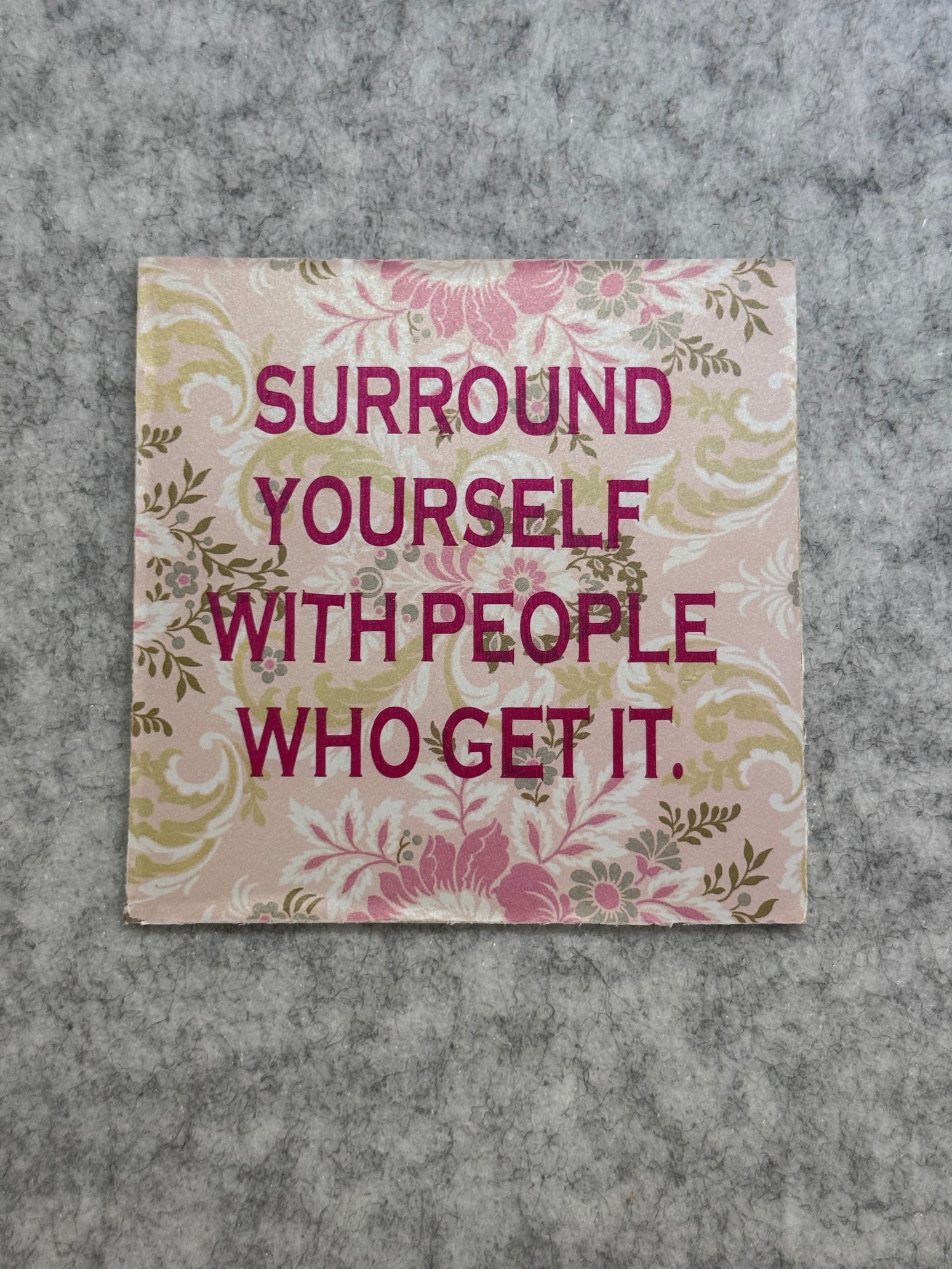 Mini wall plaque