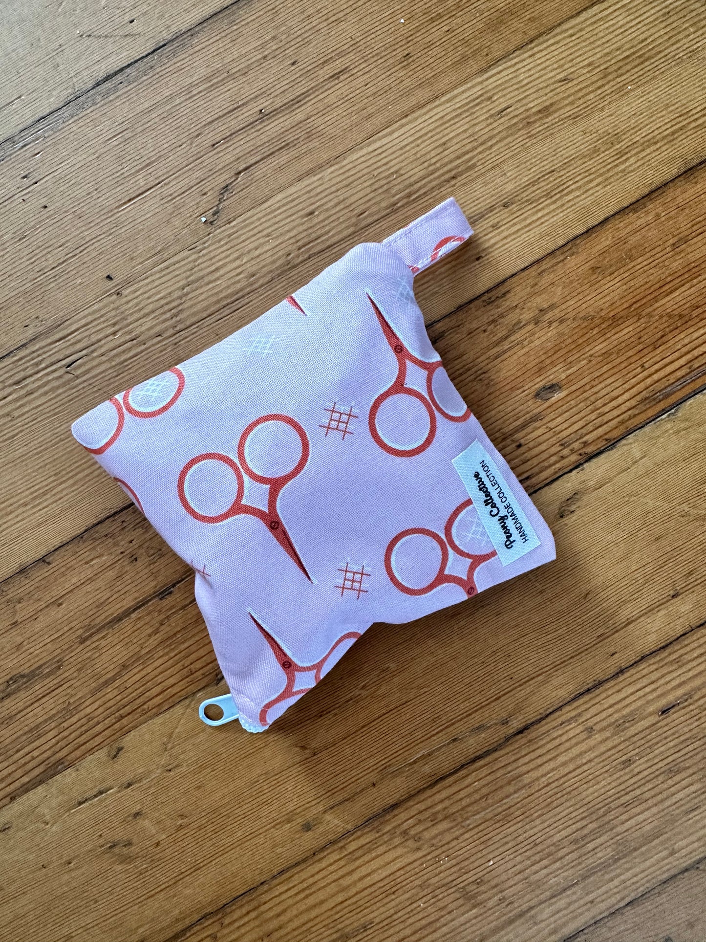 Pouch with clips